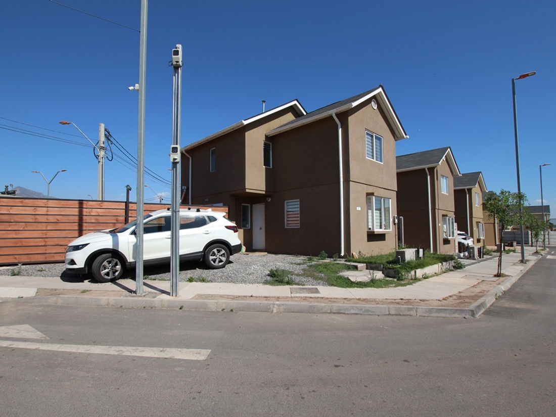Se Arrienda Estupenda Casa en Buin